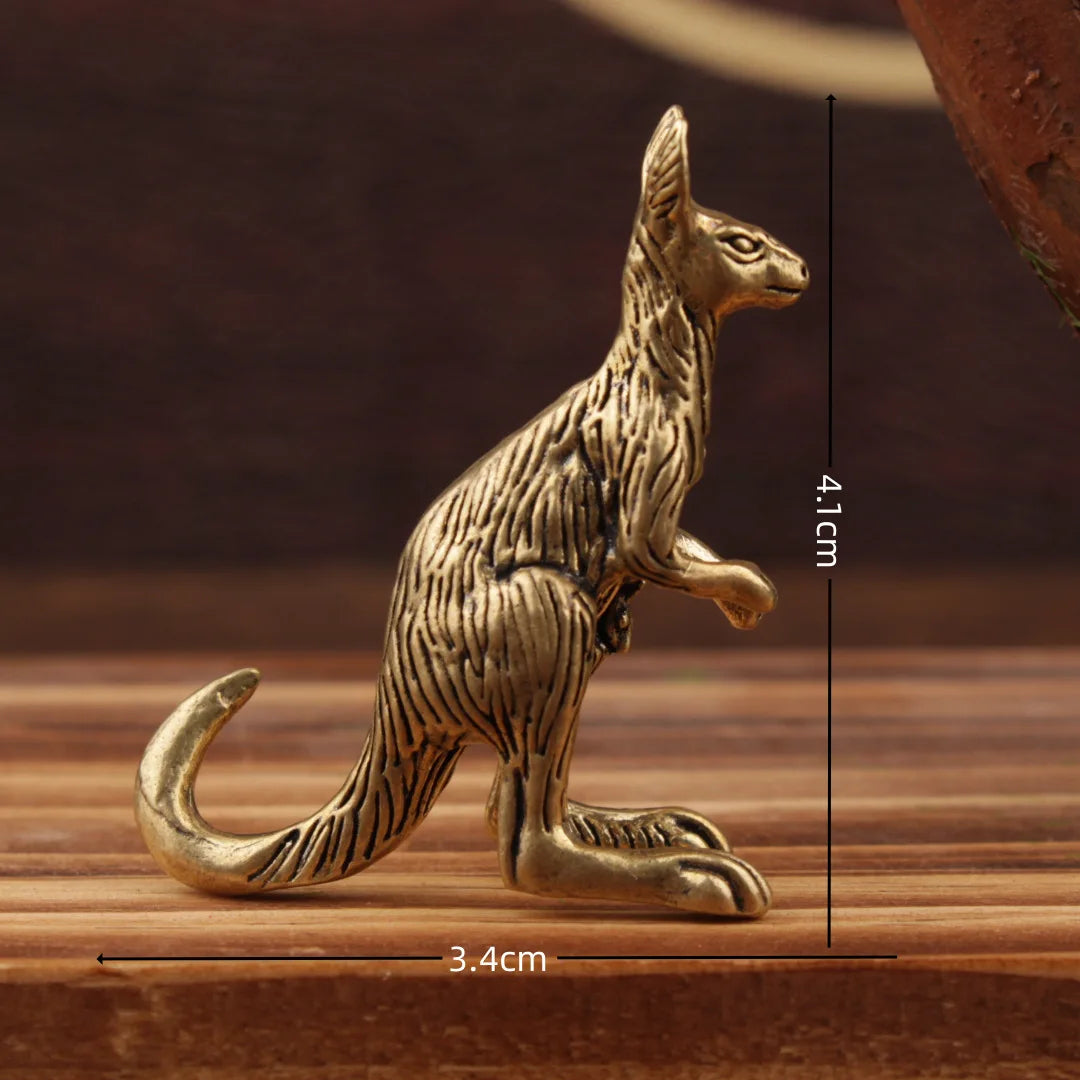Size chart of solid brass kangaroo figurine showing dimensions 4.1 × 3.4 cm