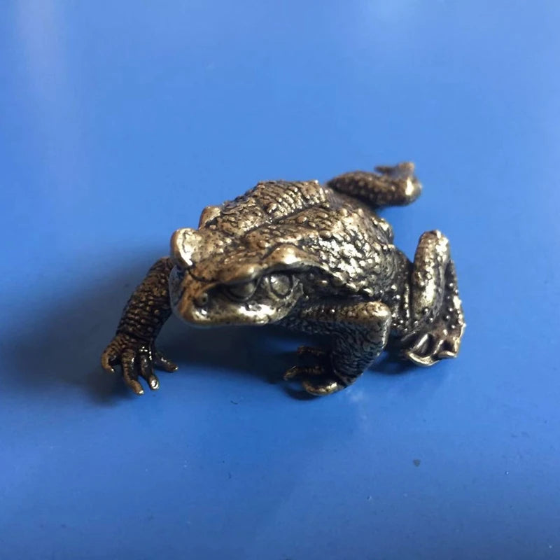Lucky brass toad animal ornament for Feng Shui and home decor