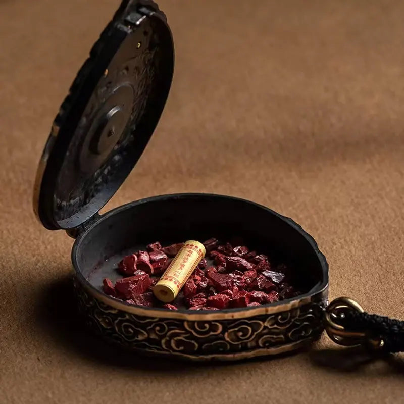 Openable Buddhist locket necklace for meditation and daily wear