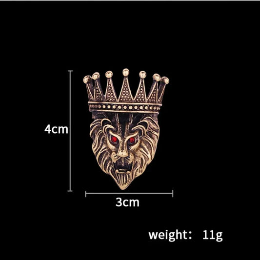 Crown lion head brooch with size measurement and weight details