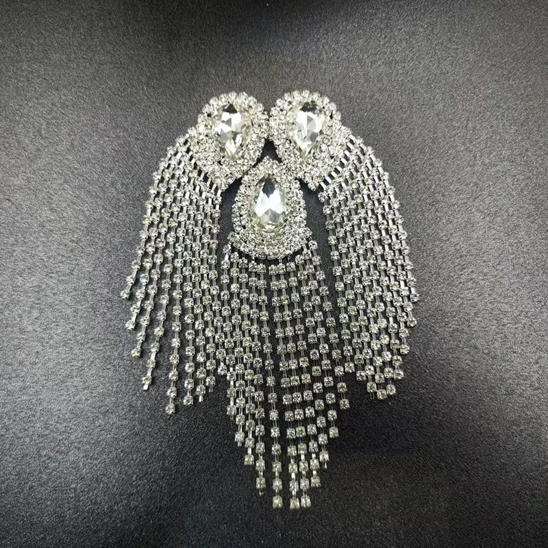 Luxury fashion brooch pin with sparkling gemstone fringe design